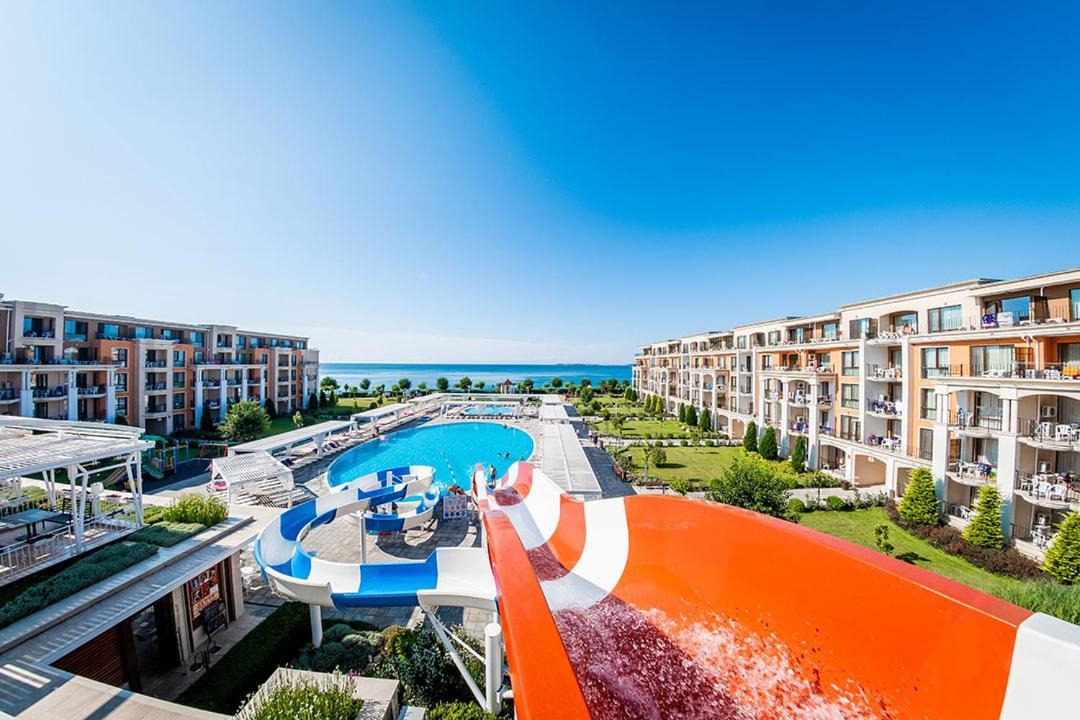 Premier Fort Beach - Premium Apartments Свети-Влас Экстерьер фото