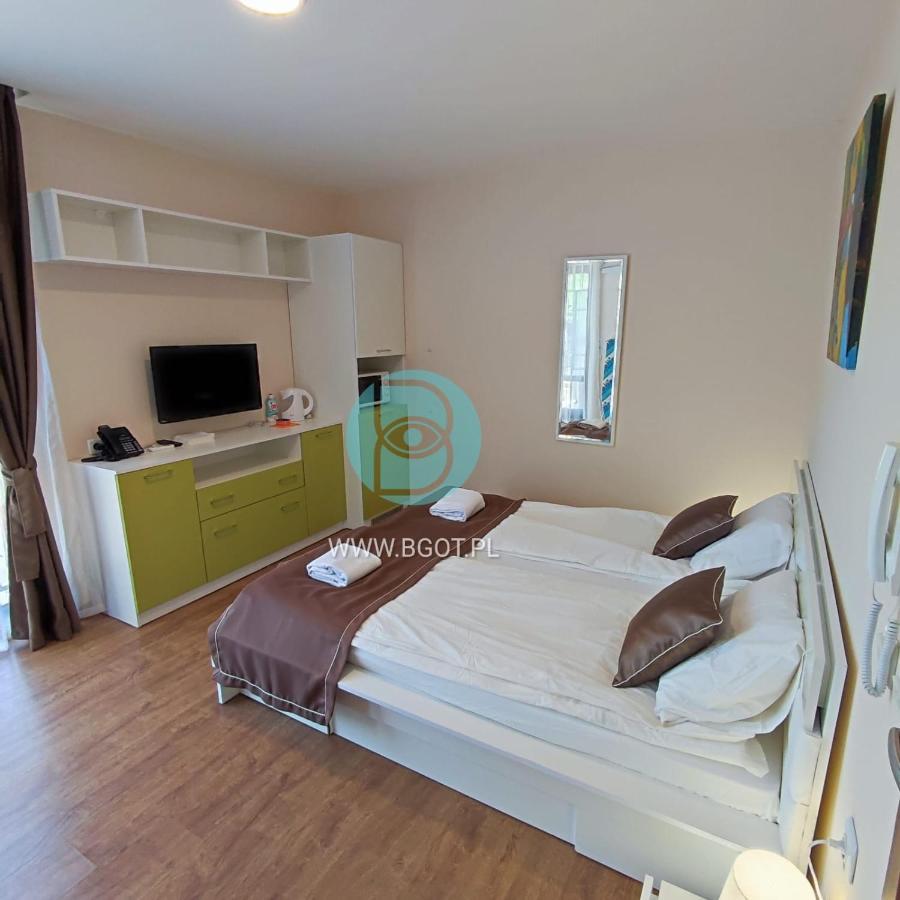 Premier Fort Beach - Premium Apartments Свети-Влас Экстерьер фото