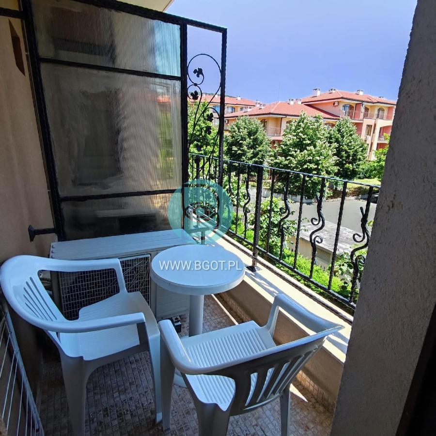 Premier Fort Beach - Premium Apartments Свети-Влас Экстерьер фото