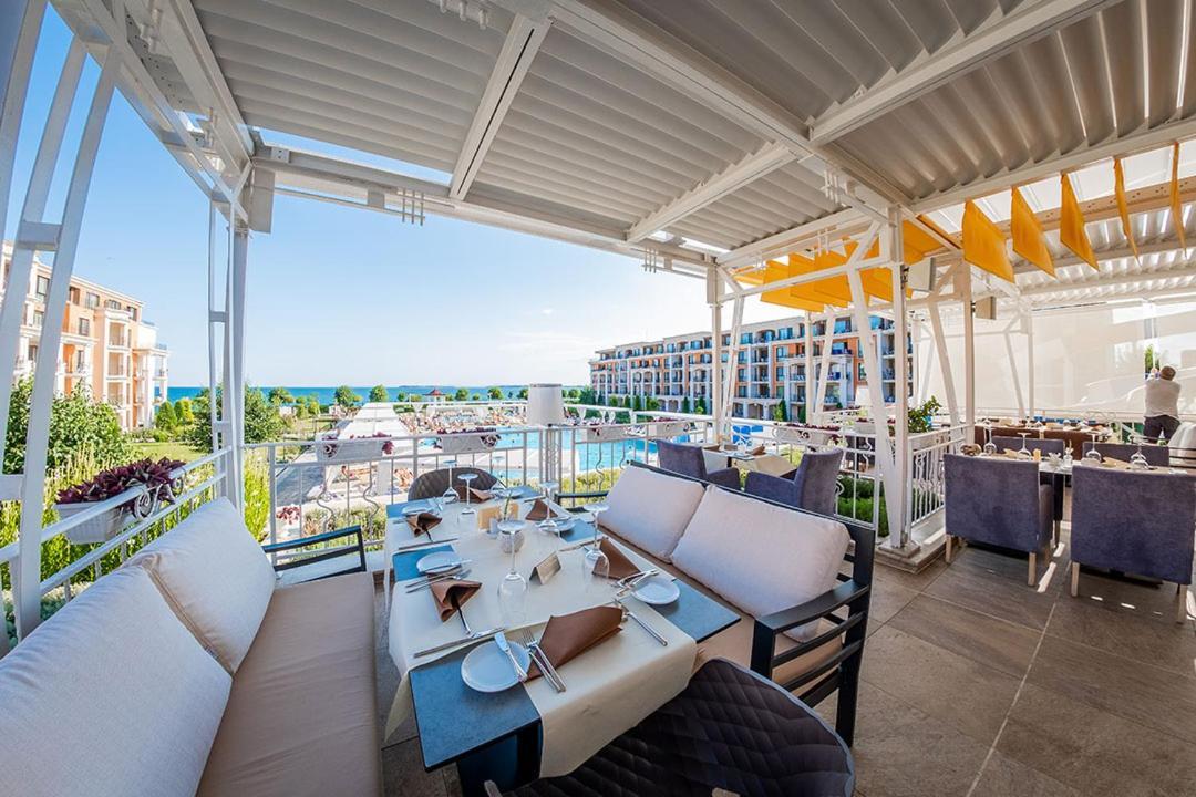 Premier Fort Beach - Premium Apartments Свети-Влас Экстерьер фото