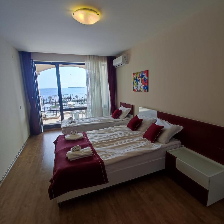 Premier Fort Beach - Premium Apartments Свети-Влас Экстерьер фото