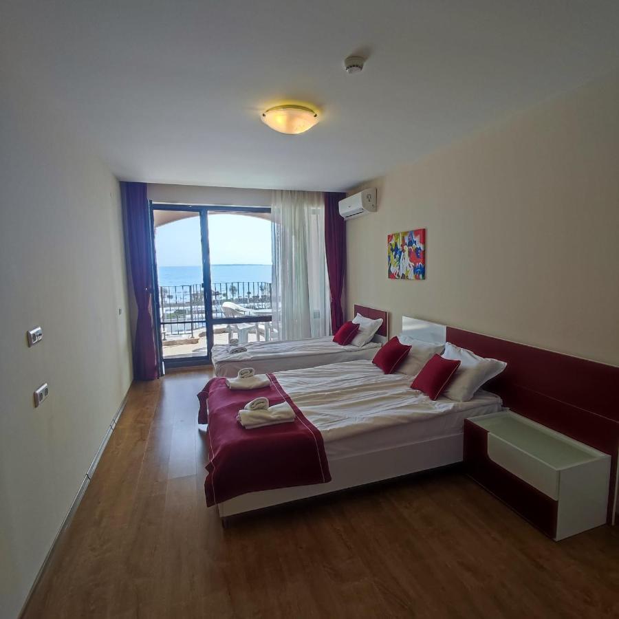 Premier Fort Beach - Premium Apartments Свети-Влас Экстерьер фото