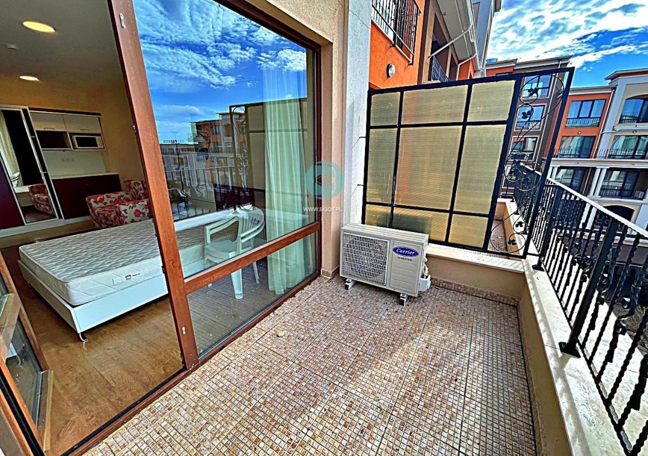 Premier Fort Beach - Premium Apartments Свети-Влас Экстерьер фото