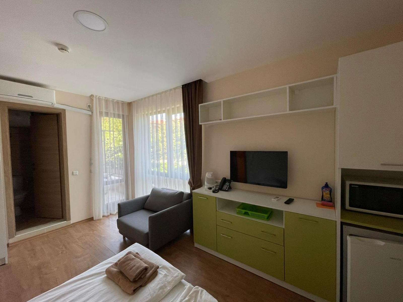 Premier Fort Beach - Premium Apartments Свети-Влас Экстерьер фото